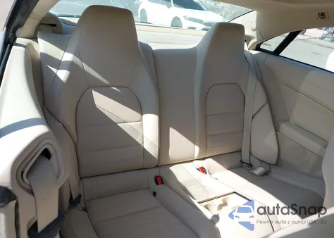 2015 Mercedes-Benz E 400 из США, поврежденный, VIN WDDKJ6FB4FF307538